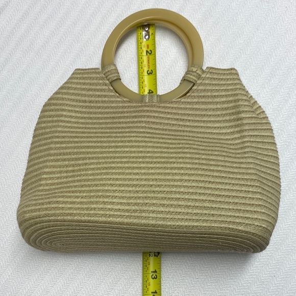 Liz Claiborne Purse Woven Bakelite-Style Circular Handles Interior Zipper Pocket - Picture 16 of 16